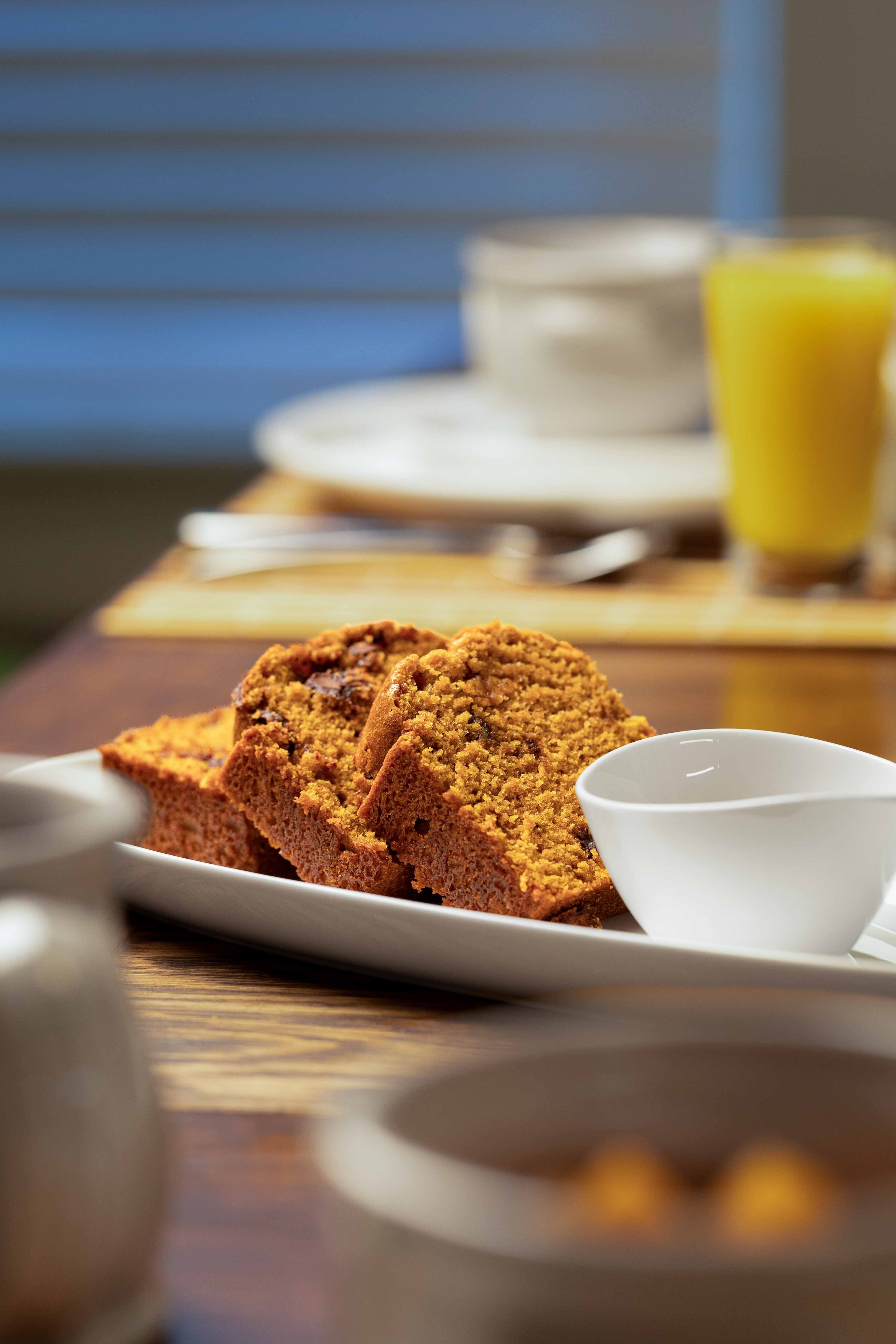 Main Street Inn - Bread