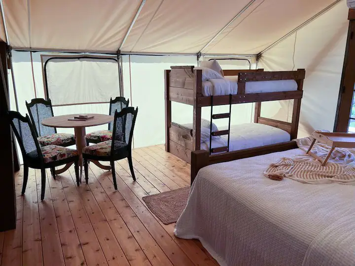 Amber Lea Acres - Bunk Beds