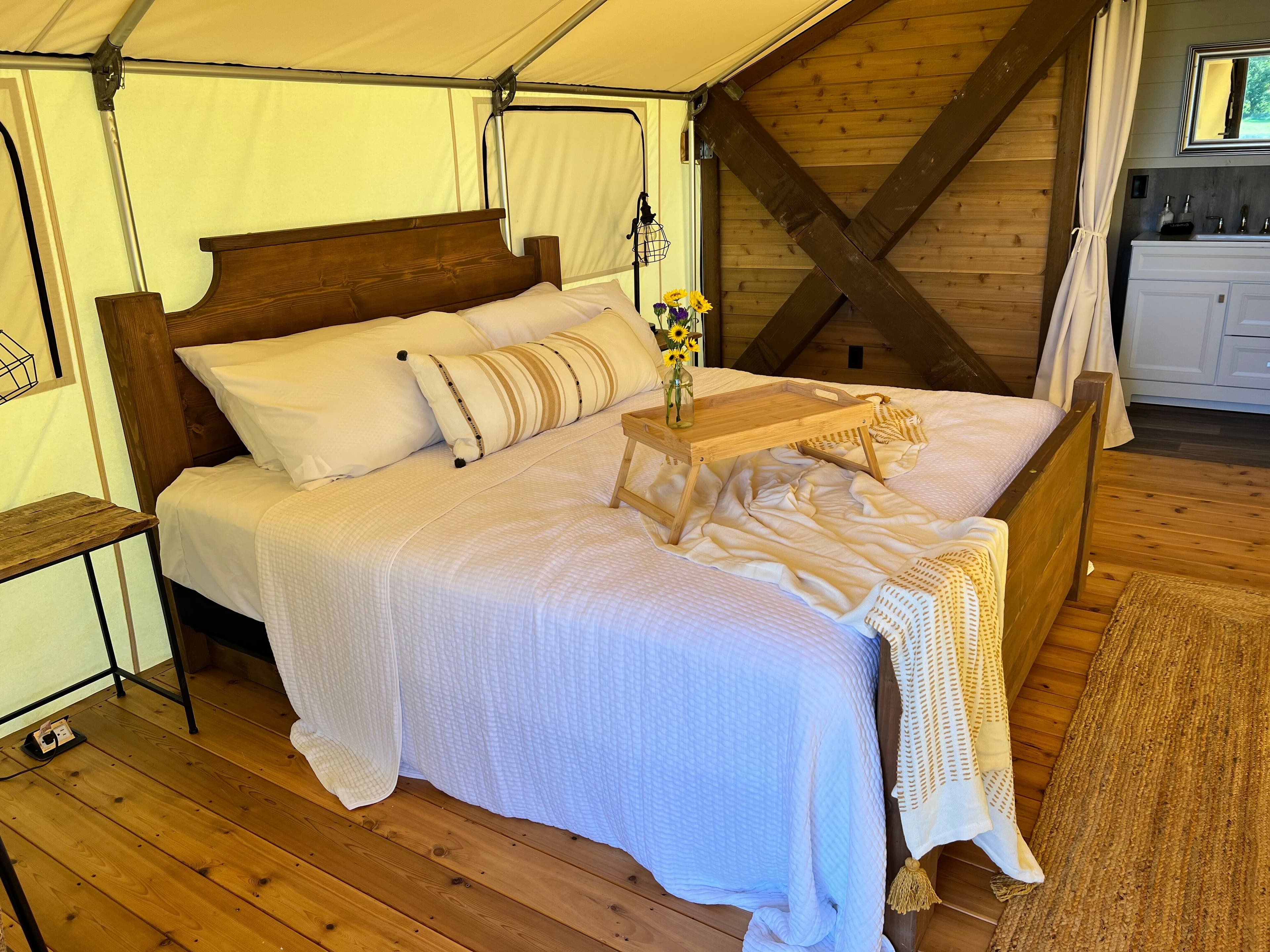 Amber Lea Acres - Bedroom