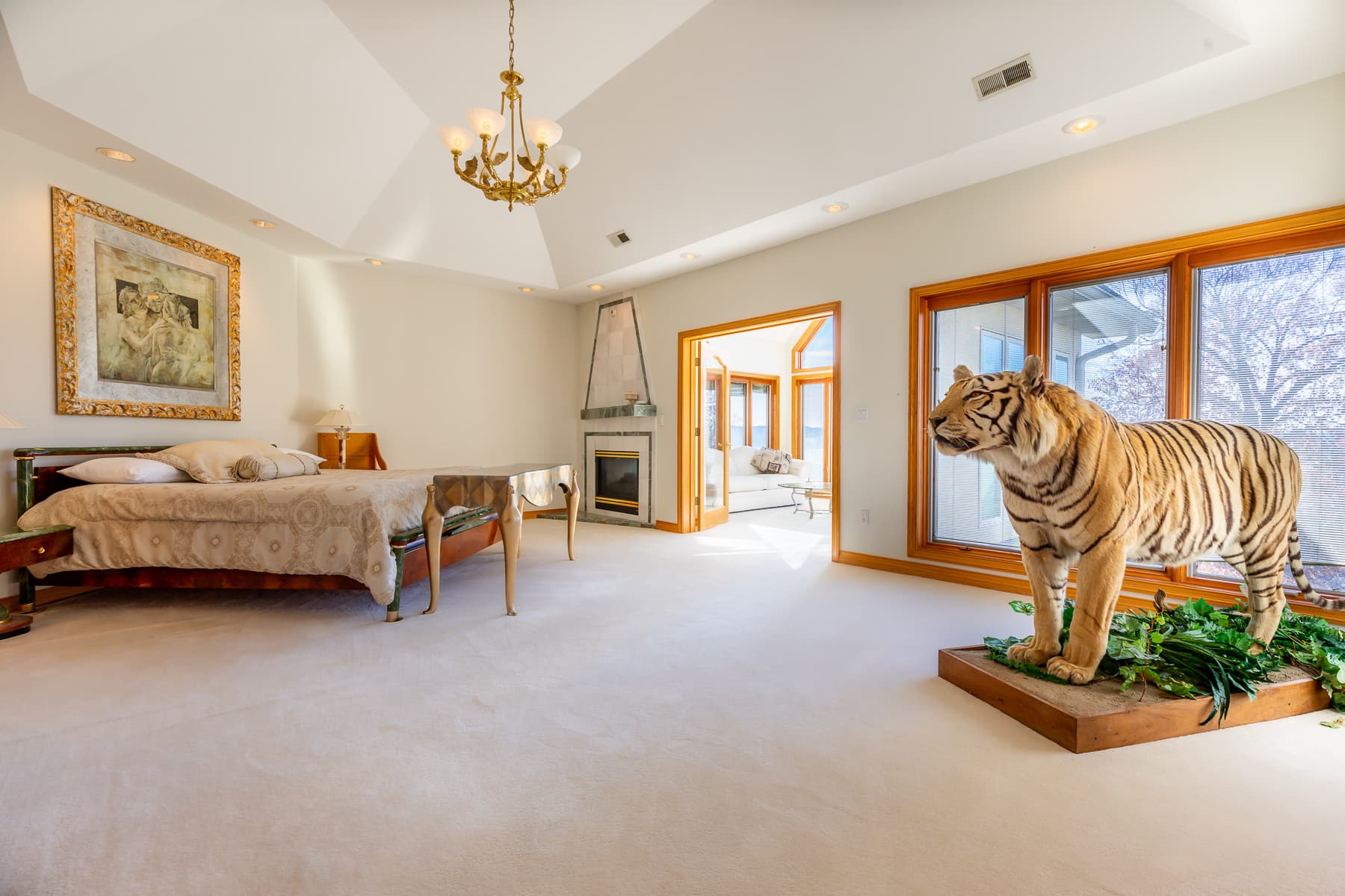 Jett Manor - Bedroom 1